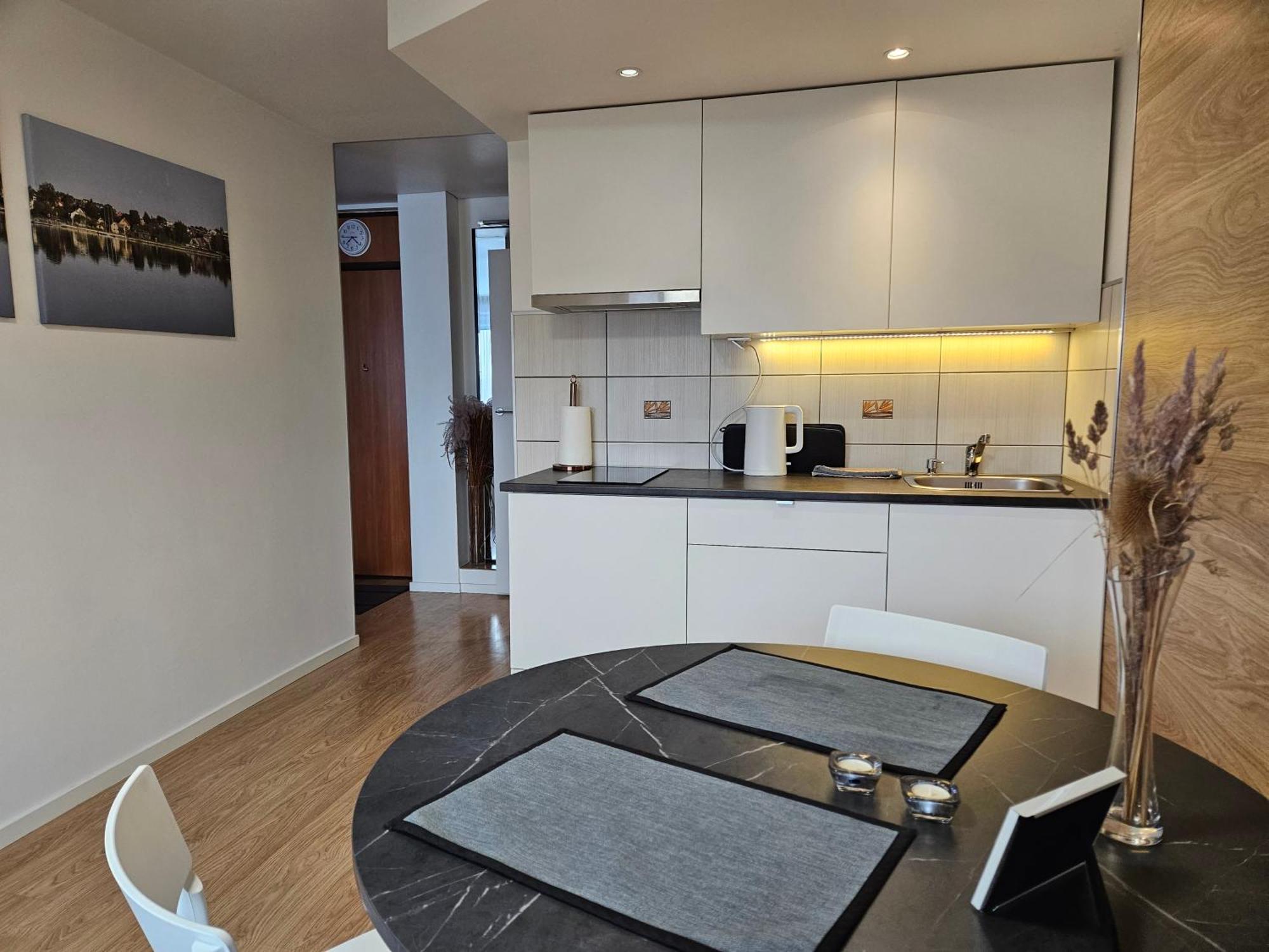 Buto Nuoma Zemaites Gatveje Appartement Telšiai Buitenkant foto